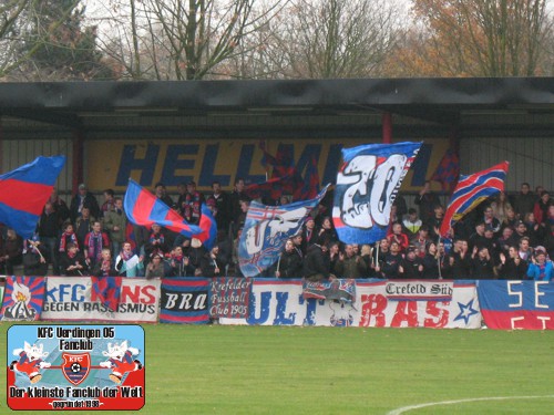 Uerdinger Fans in Duisburg-Hamborn