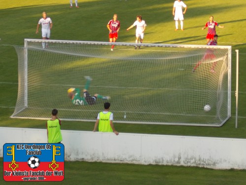 Uerdinger Führung zum 1:0 durch Emrah Uzun