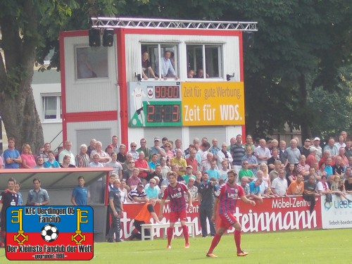 Anzeigetafel im Stadion Am Waldschlösschen