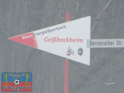 Hinweisschild zum Geißbockheim