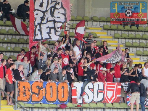 Siegener Fans in der Krefelder Grotenburg