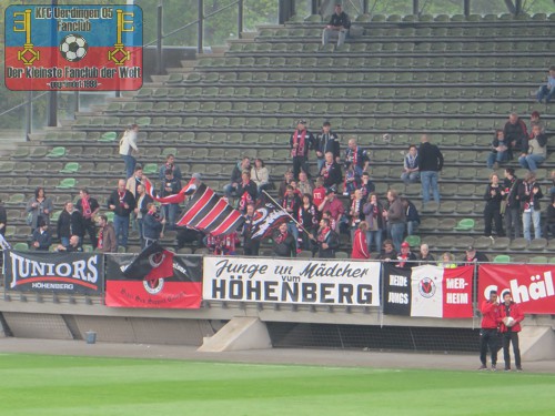 Viktoria-Fanblock auf der Haupttribüne