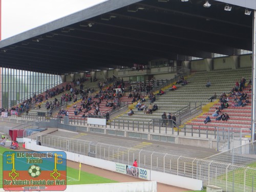 Blick auf die Südtribüne des Grotenburg-Stadions