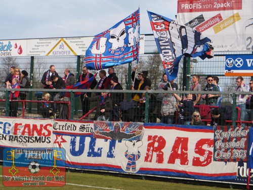 KFC-Fans in Verl vor dem Spiel