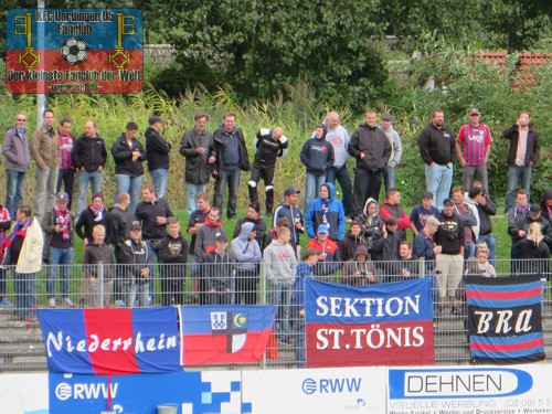 KFC-Fans im Mülheimer Ruhrstadion