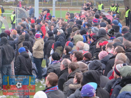 KFC-Fans in Meerbusch-Lank