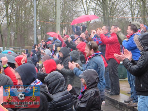 KFC-Fans nach dem Spiel