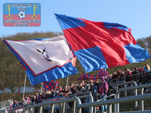 KFC-Fans im Wuppertaler Stadion am Zoo