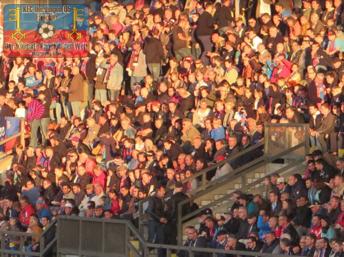 Abendsonne auf der Haupttribüne