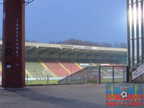 Grotenburg-Stadion Krefeld im Flutlichtschein