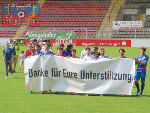 Dank an die Fans von den KFC-Spielern