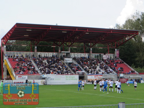 Haupttribüne in der Arena im Sportpark Hamm-Ost