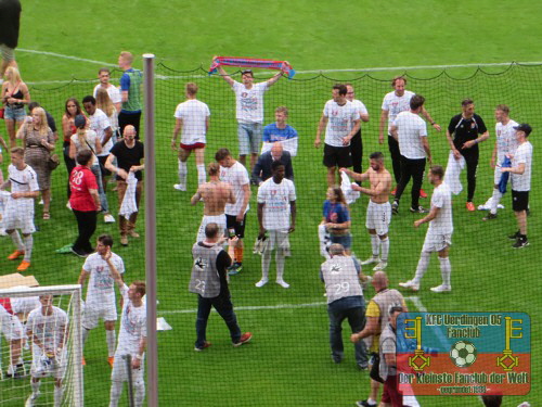 Uerdinger Jubel über den Aufstieg in die 3. Liga