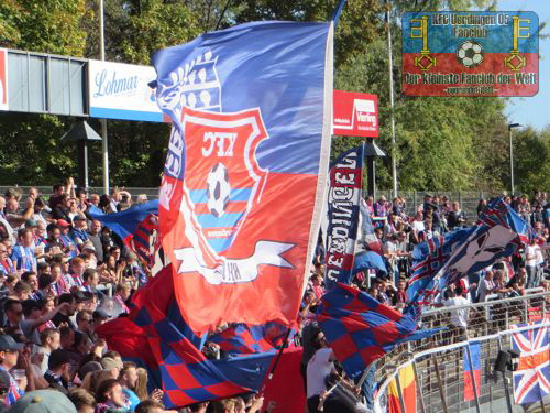 Uerdinger Fans im Kölner Südstadion