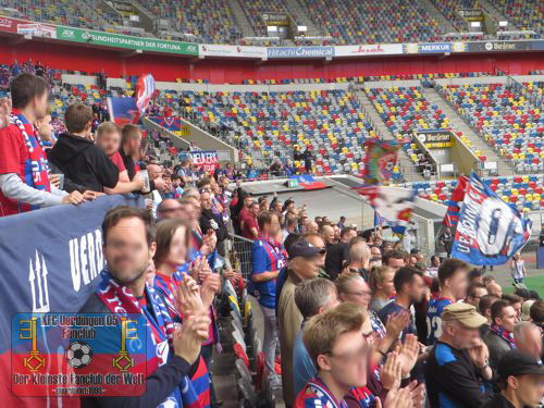 KFC-Fans vor dem Spiel gegen Ingolstadt